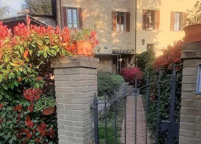 Bilocale In Strada Vestricciano Genna Con Giardino Privato Apartment *