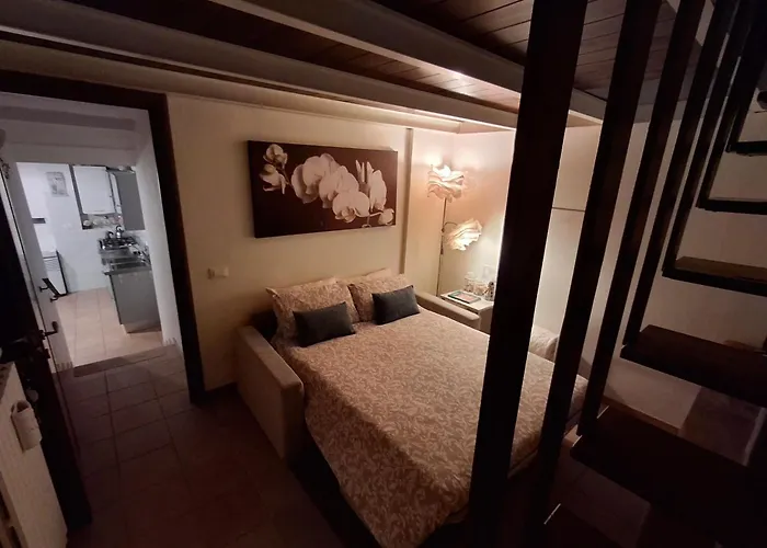 Apartment Bilocale In Strada Vestricciano Genna Con Giardino Privato *